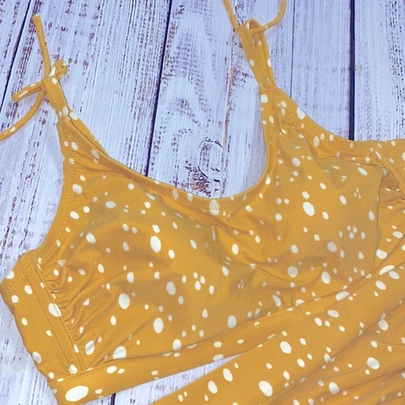 Kona Sol mustard polka dot swimsuit size 16/18W - Picture 3 of 8